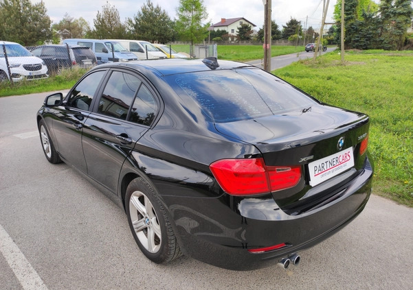 BMW Seria 3 cena 49900 przebieg: 207000, rok produkcji 2014 z Łobez małe 254